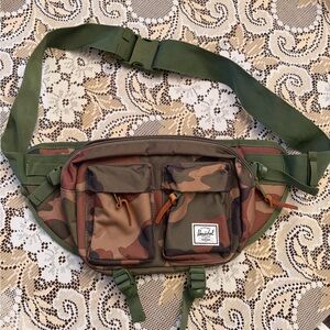 Herschel Supply Company Camouflage Belt Bag